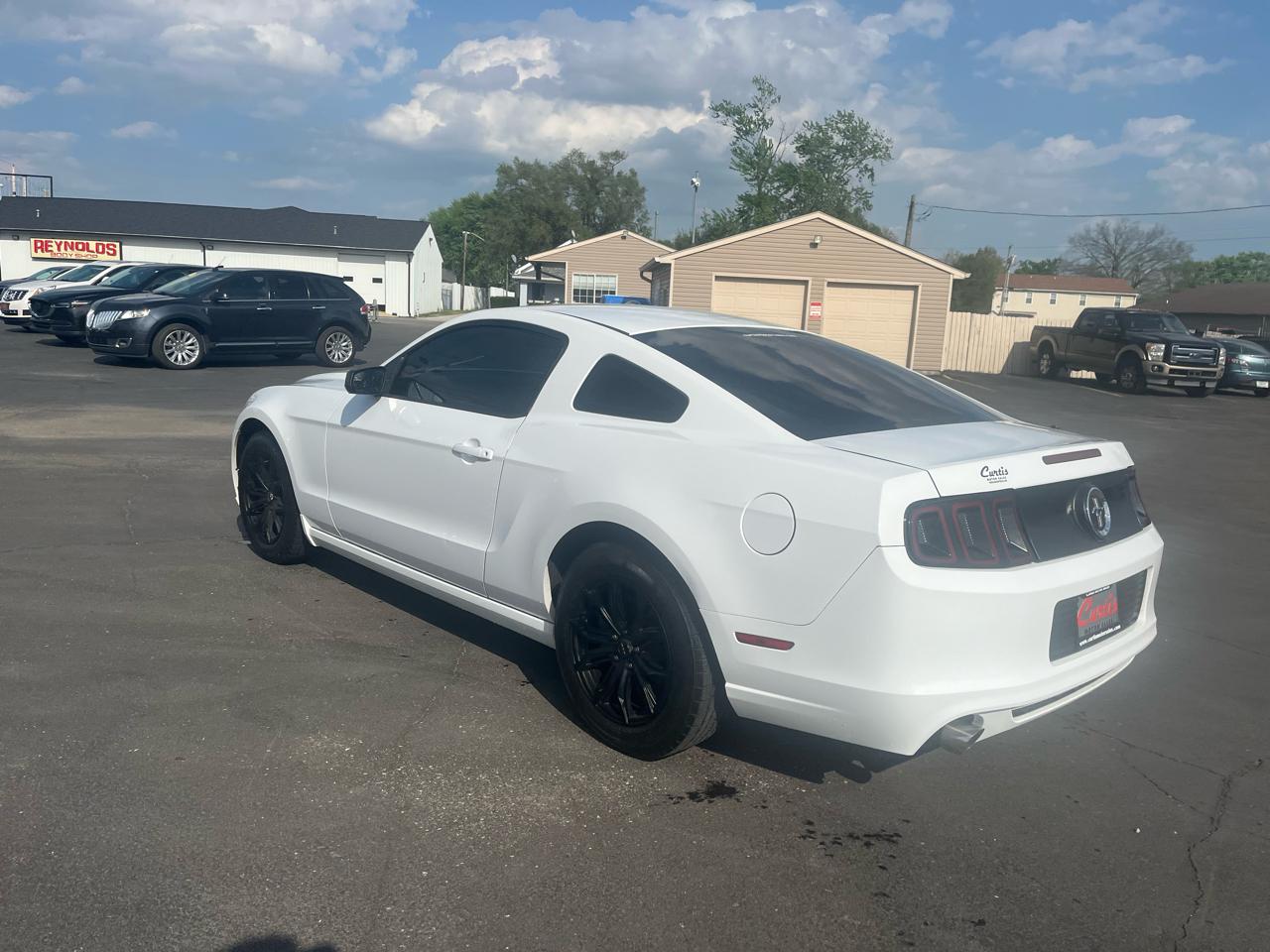 Ford Mustang V6 Coupe 2014