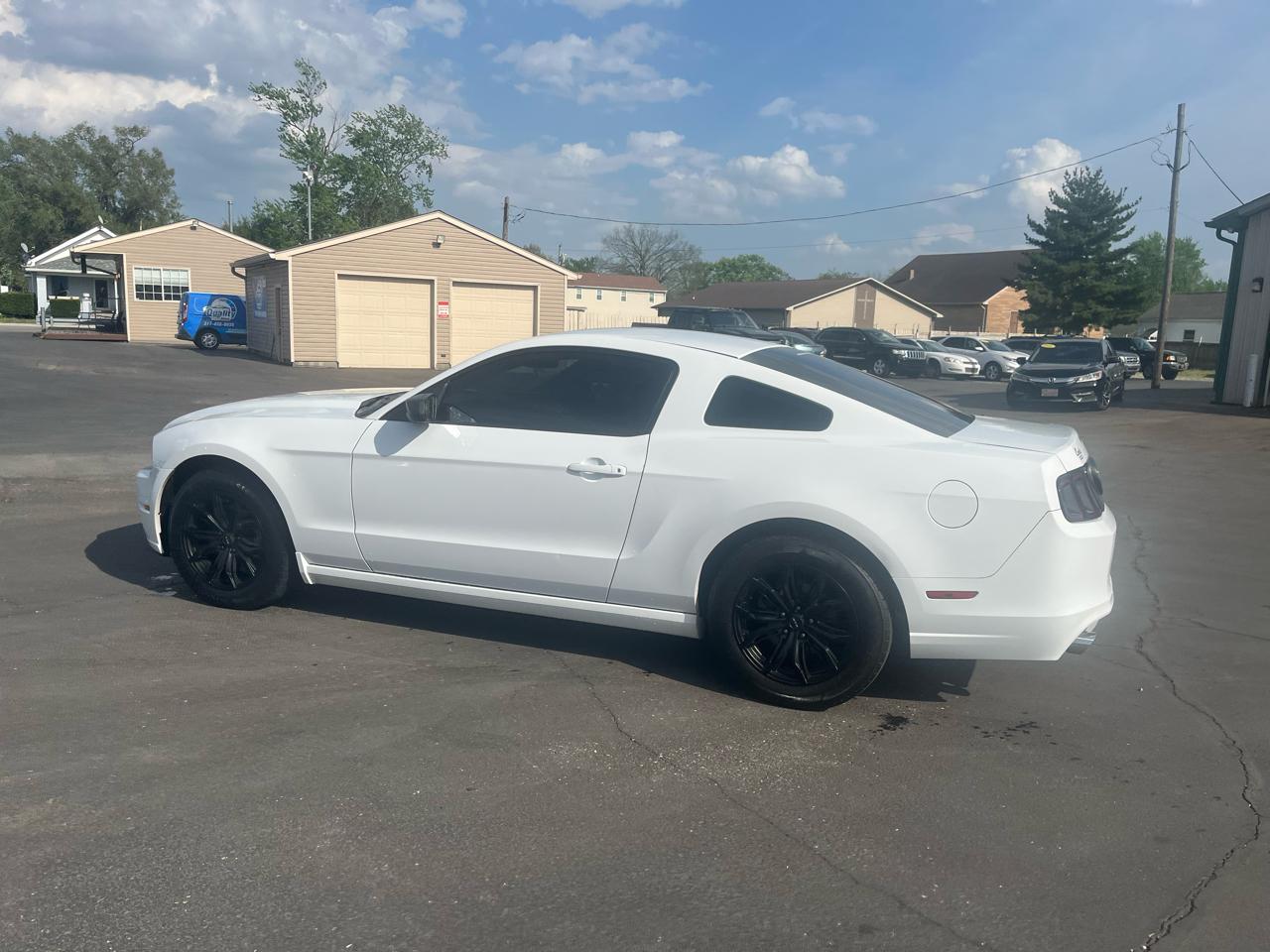 Ford Mustang V6 Coupe 2014