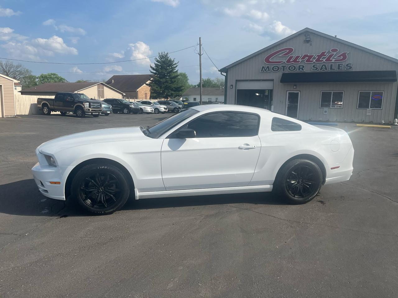 Ford Mustang V6 Coupe 2014