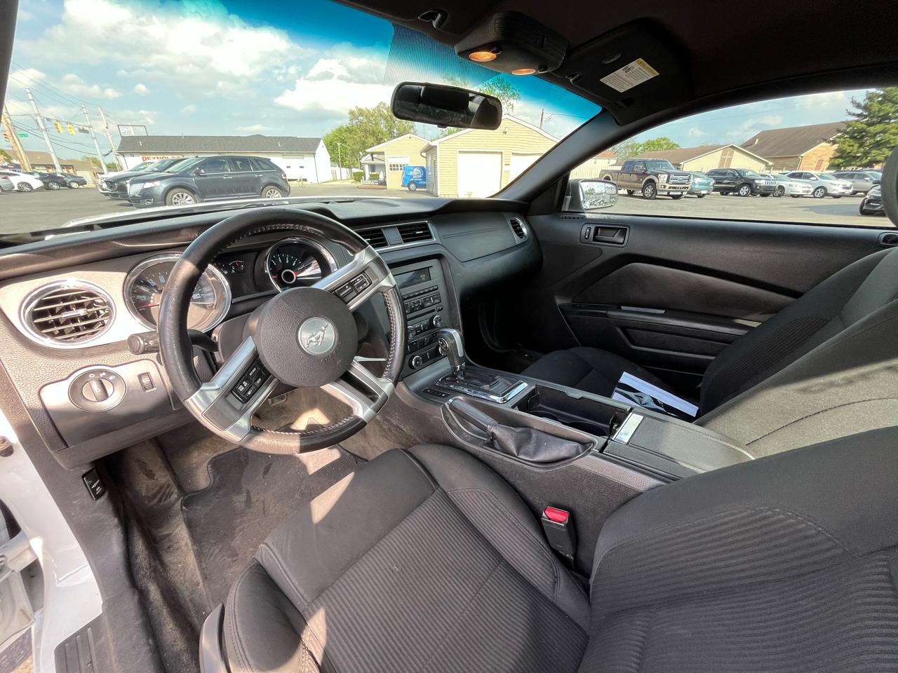 Ford Mustang V6 Coupe 2014