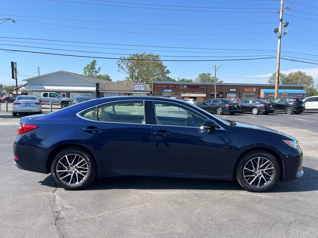 Lexus ES 350 Sedan 2014