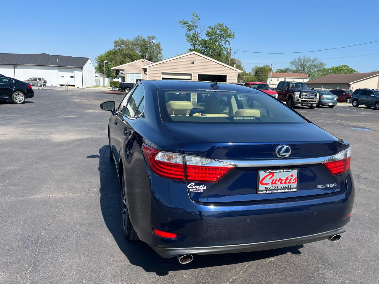 Lexus ES 350 Sedan 2014