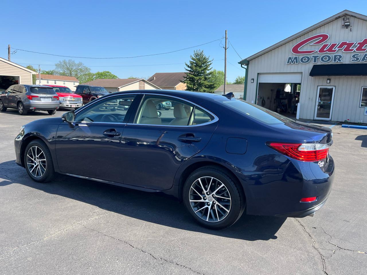 Lexus ES 350 Sedan 2014
