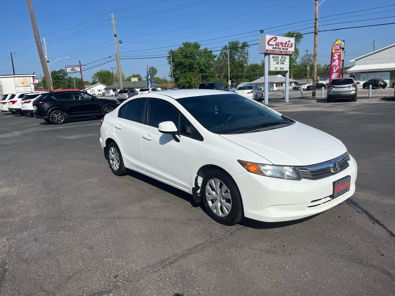 Honda Civic LX Sedan 5-Speed AT 2012
