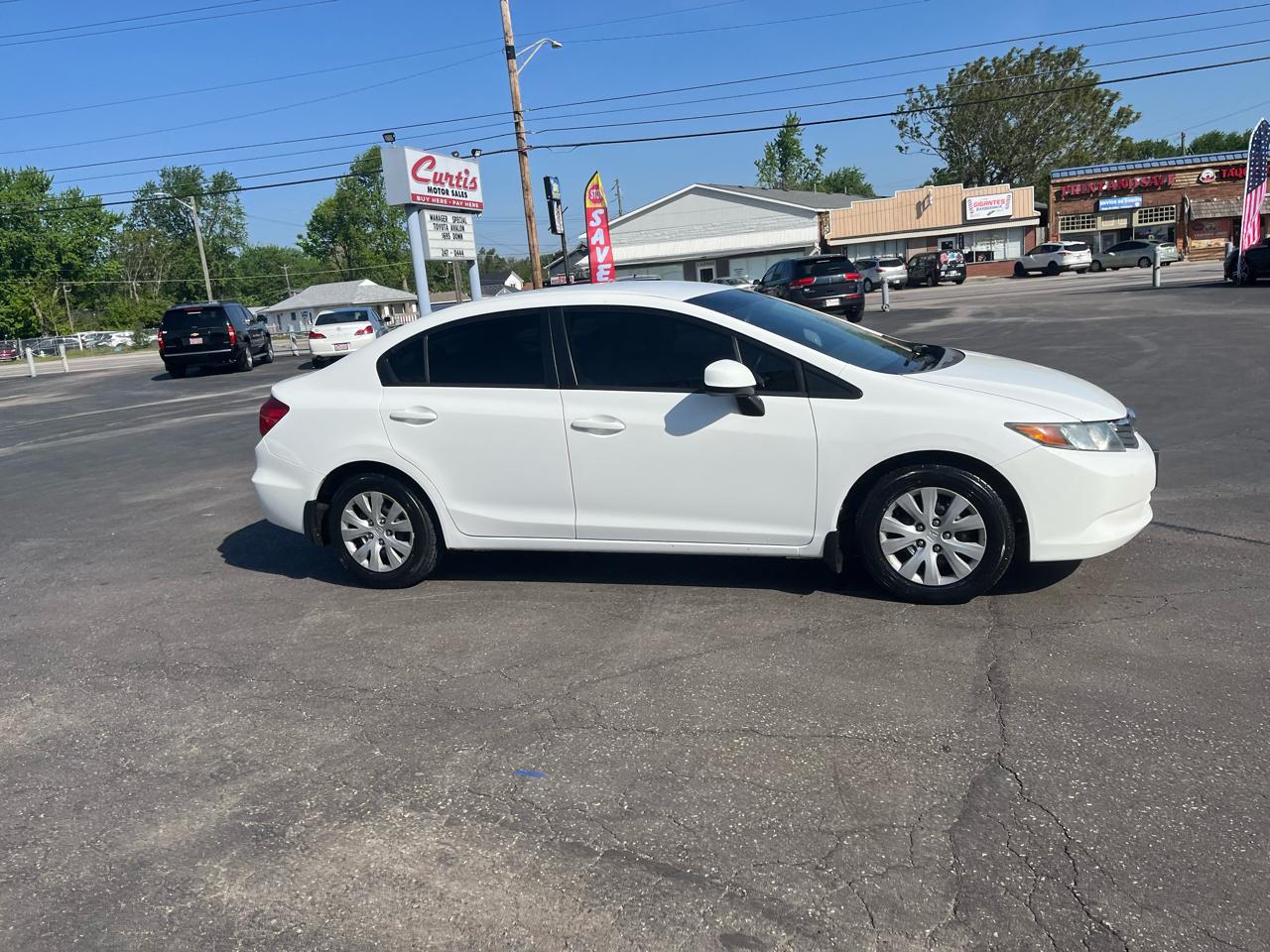 Honda Civic LX Sedan 5-Speed AT 2012