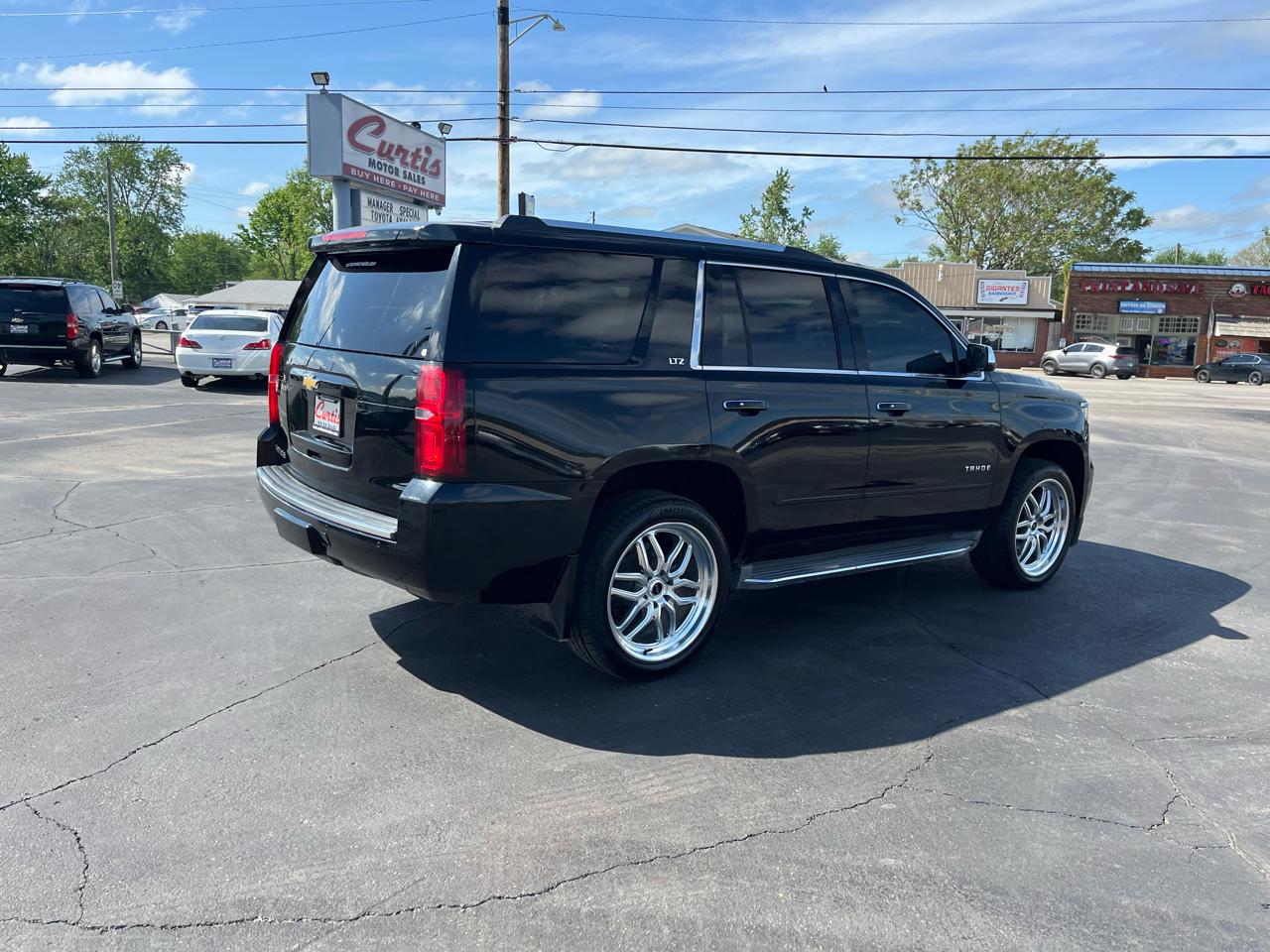 Chevrolet Tahoe LTZ 4WD 2015