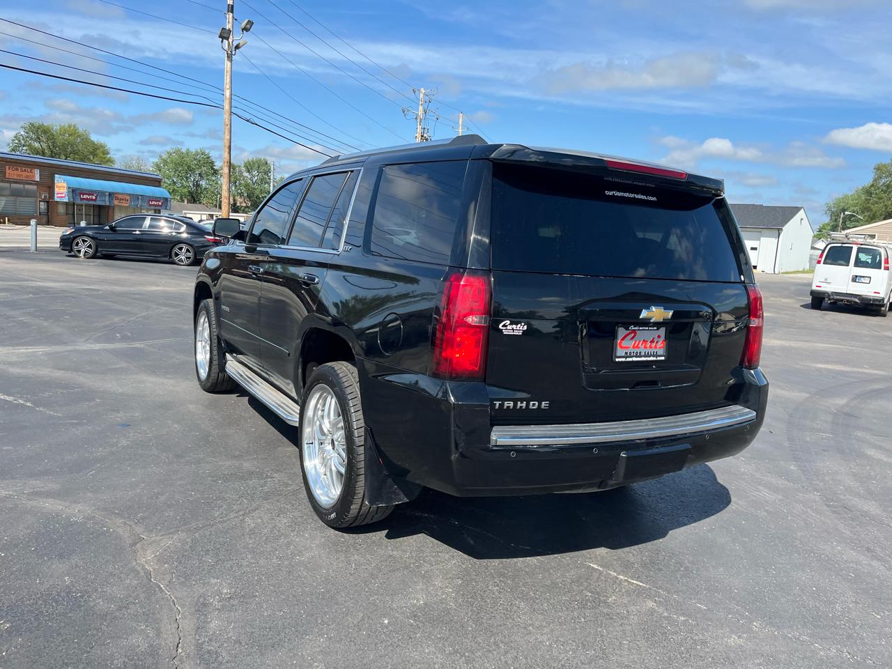 Chevrolet Tahoe LTZ 4WD 2015