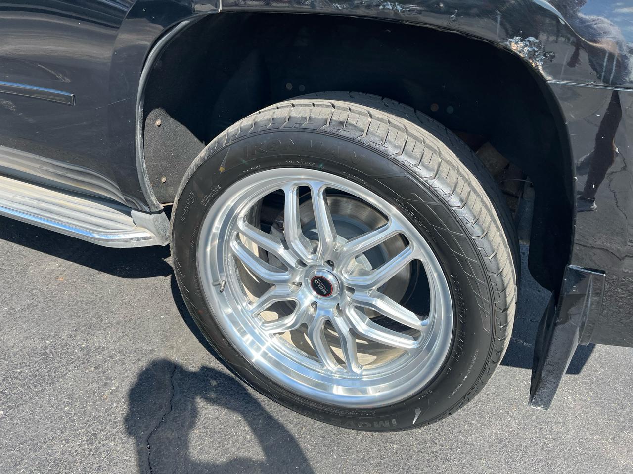 Chevrolet Tahoe LTZ 4WD 2015