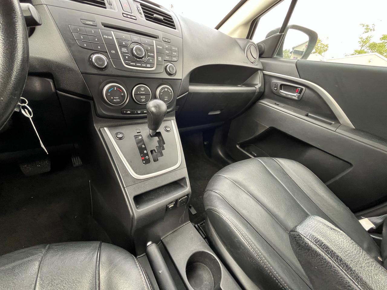 Mazda MAZDA5 Sport AT 2013