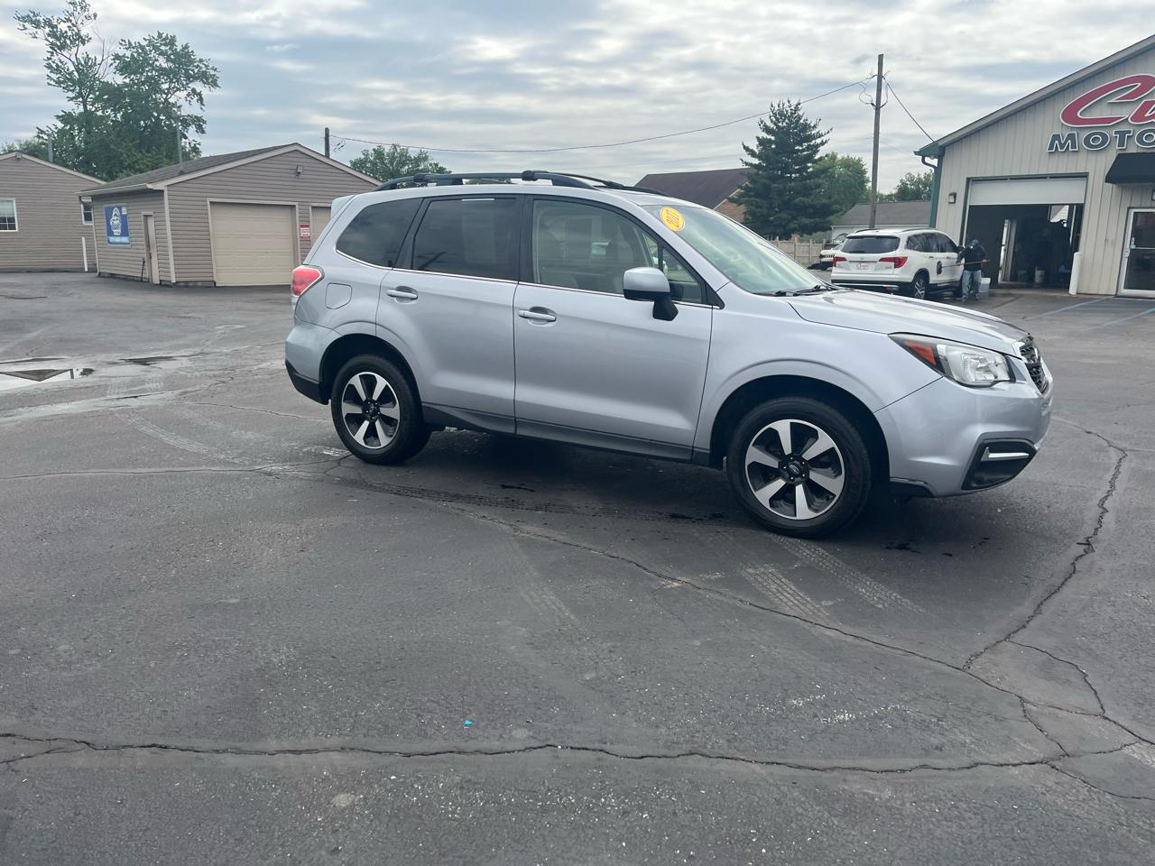 Subaru Forester 2.5i Limited 2017