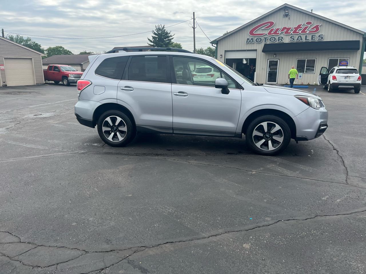 Subaru Forester 2.5i Limited 2017