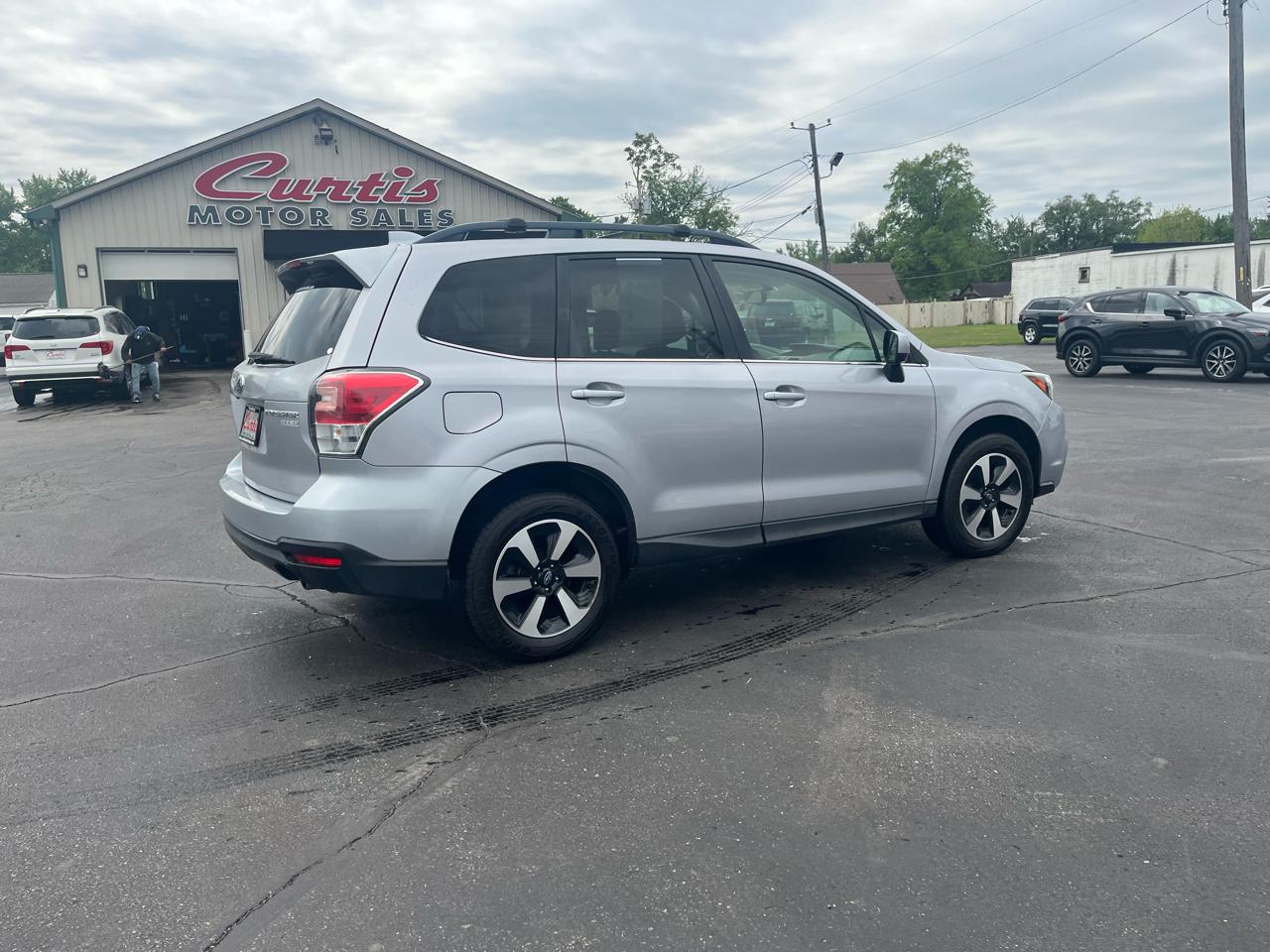 Subaru Forester 2.5i Limited 2017
