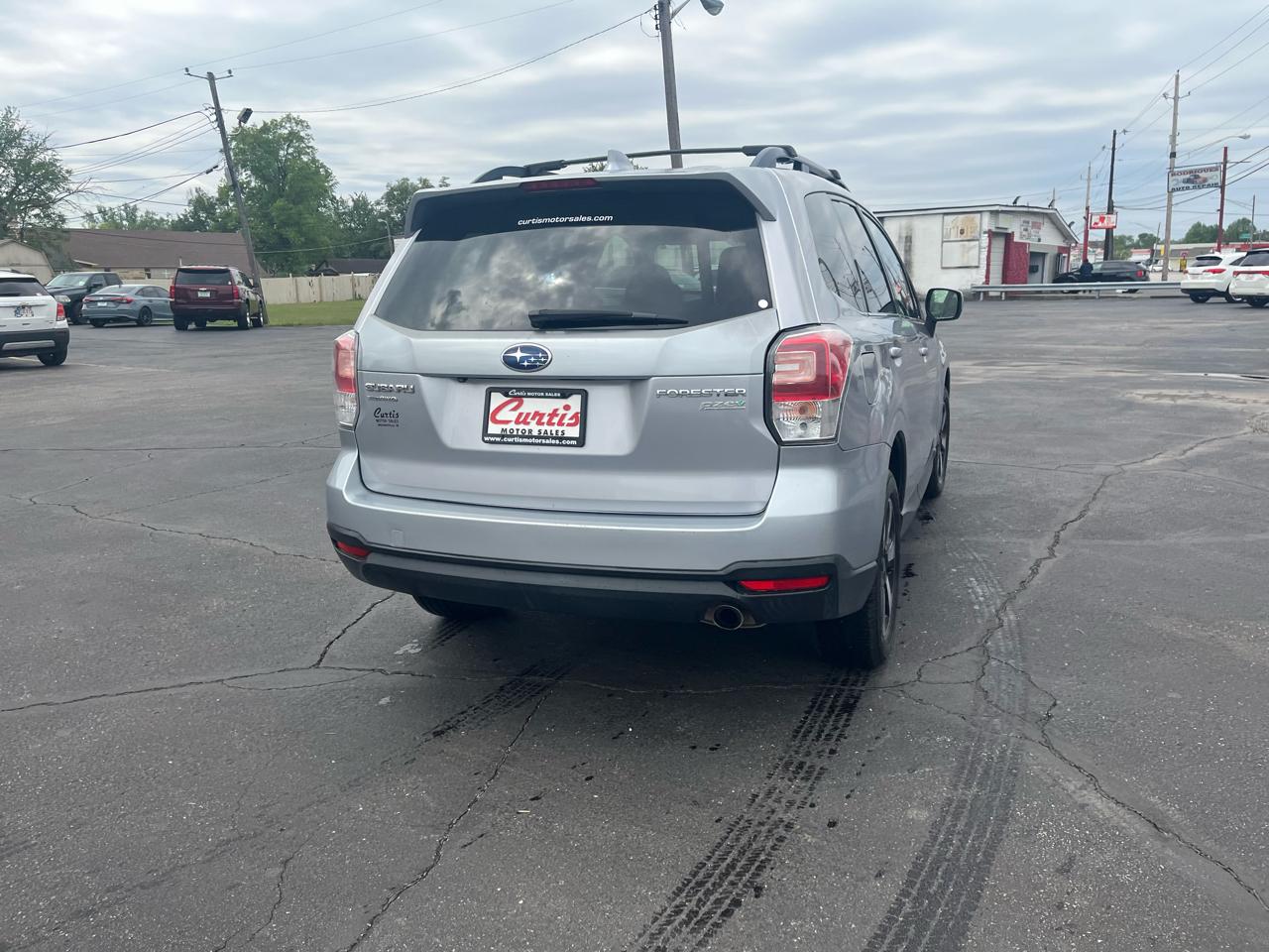 Subaru Forester 2.5i Limited 2017