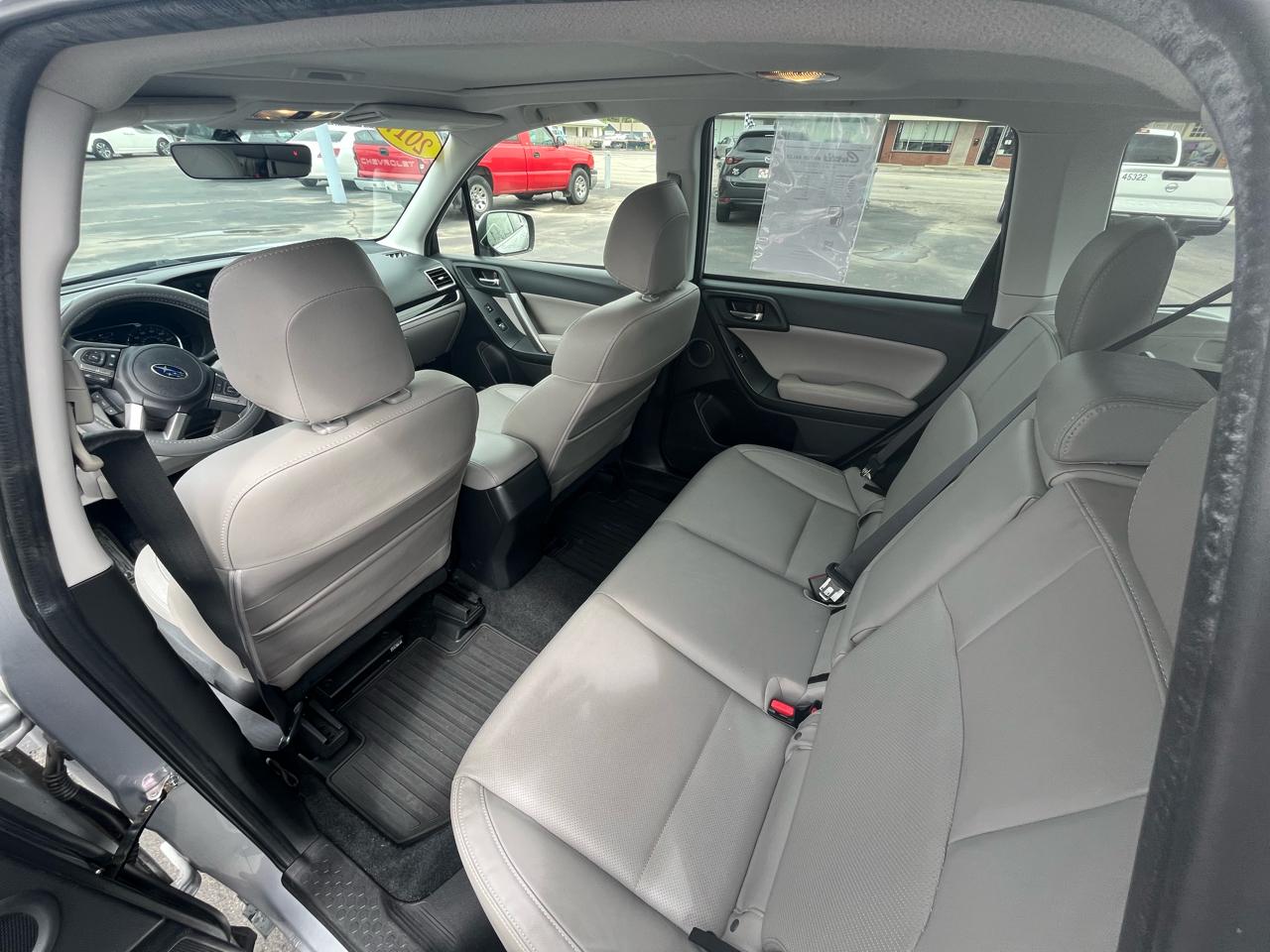 Subaru Forester 2.5i Limited 2017