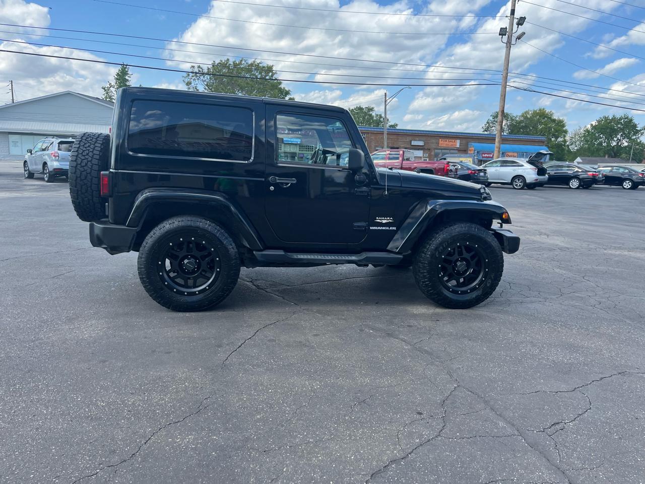 Jeep Wrangler Sahara 4WD 2012