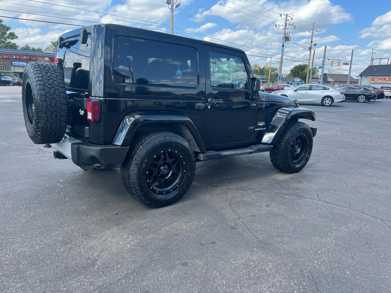 Jeep Wrangler Sahara 4WD 2012