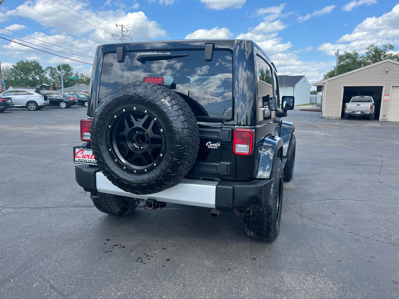 Jeep Wrangler Sahara 4WD 2012