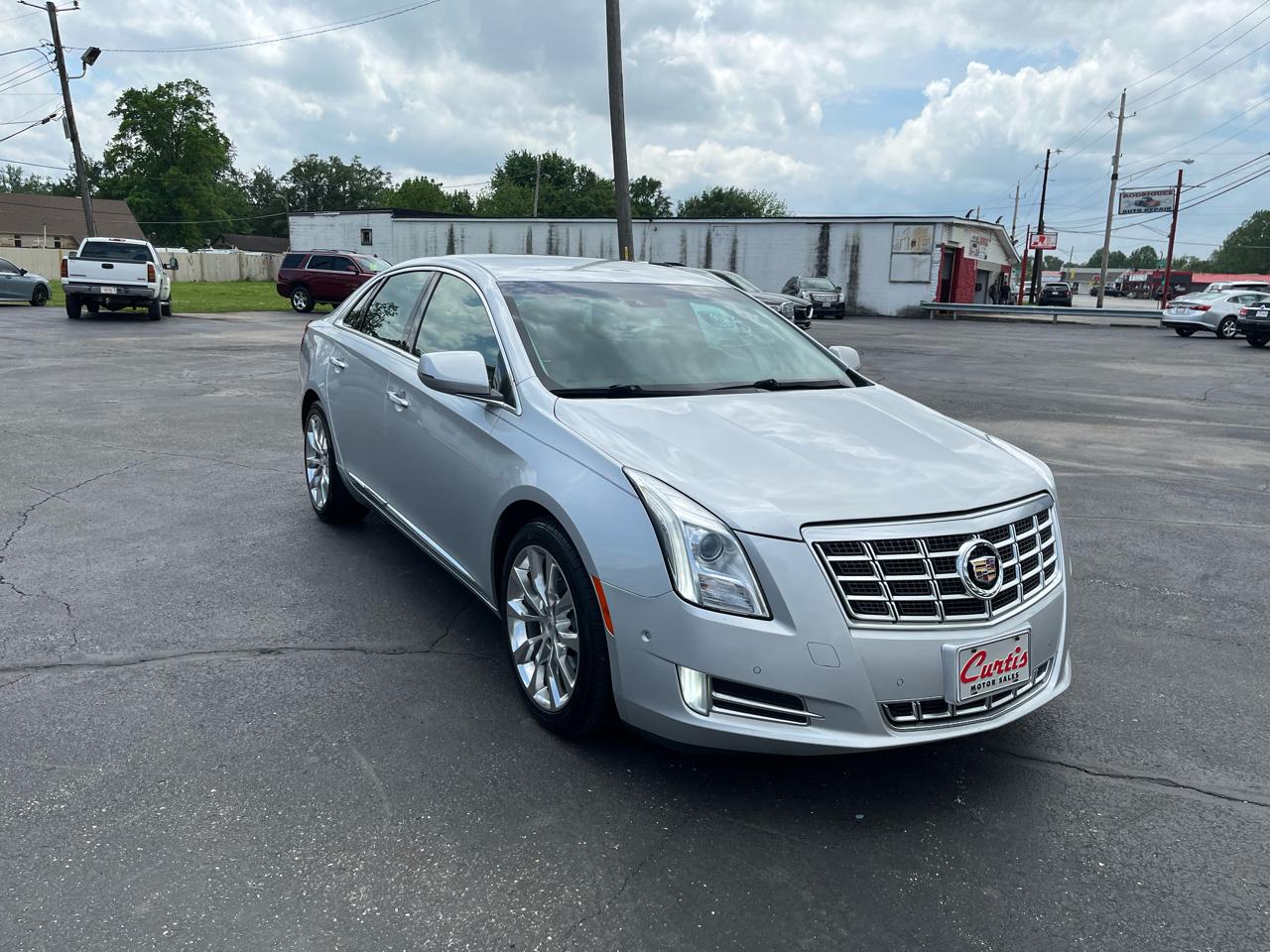 Cadillac XTS Luxury FWD 2015
