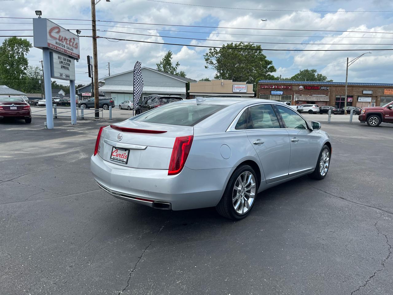 Cadillac XTS Luxury FWD 2015
