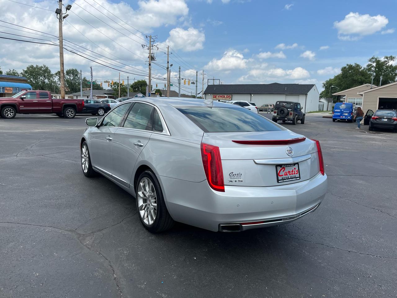 Cadillac XTS Luxury FWD 2015