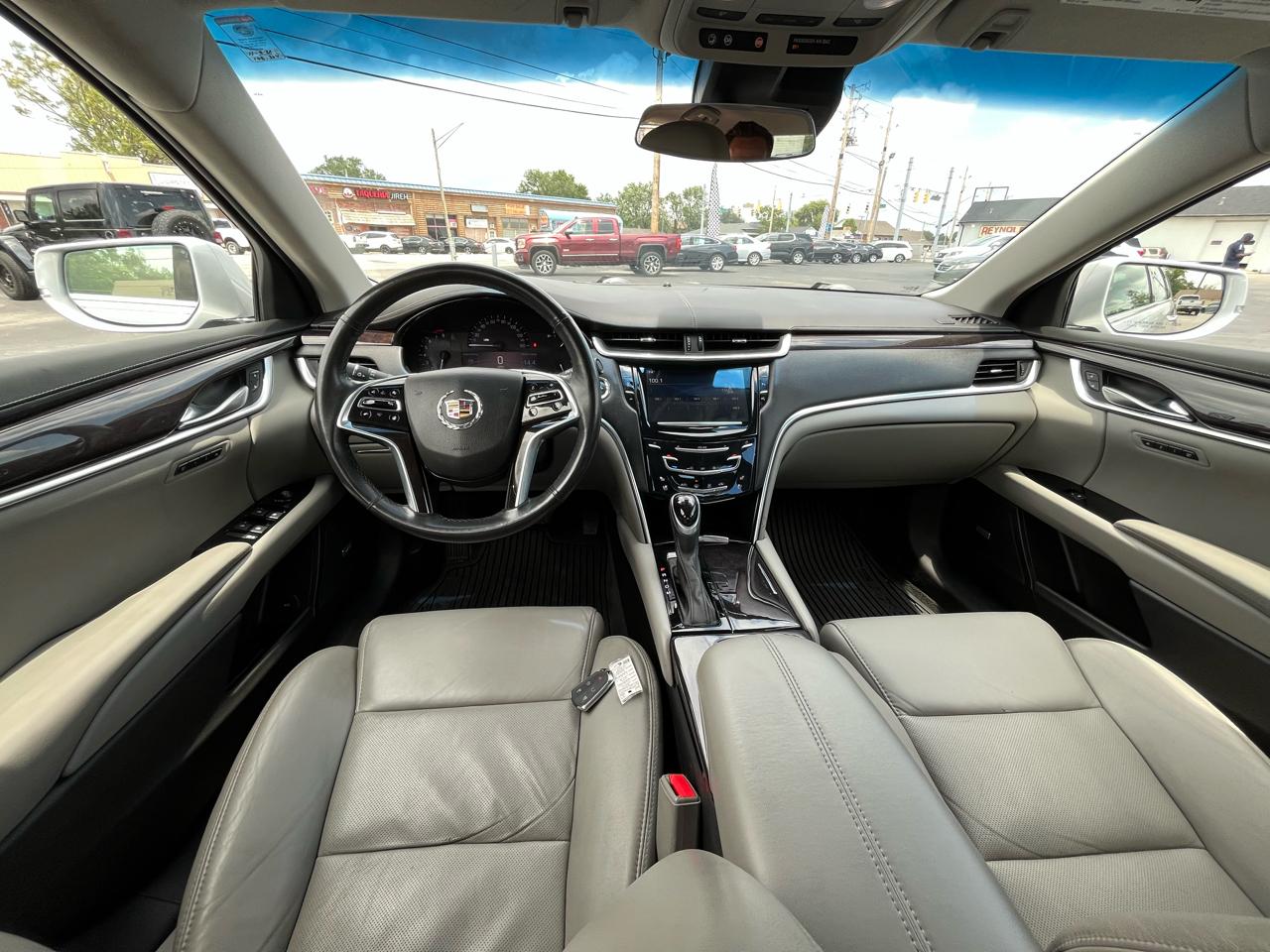 Cadillac XTS Luxury FWD 2015