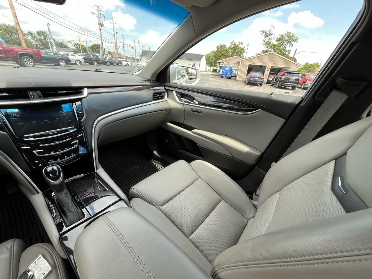 Cadillac XTS Luxury FWD 2015