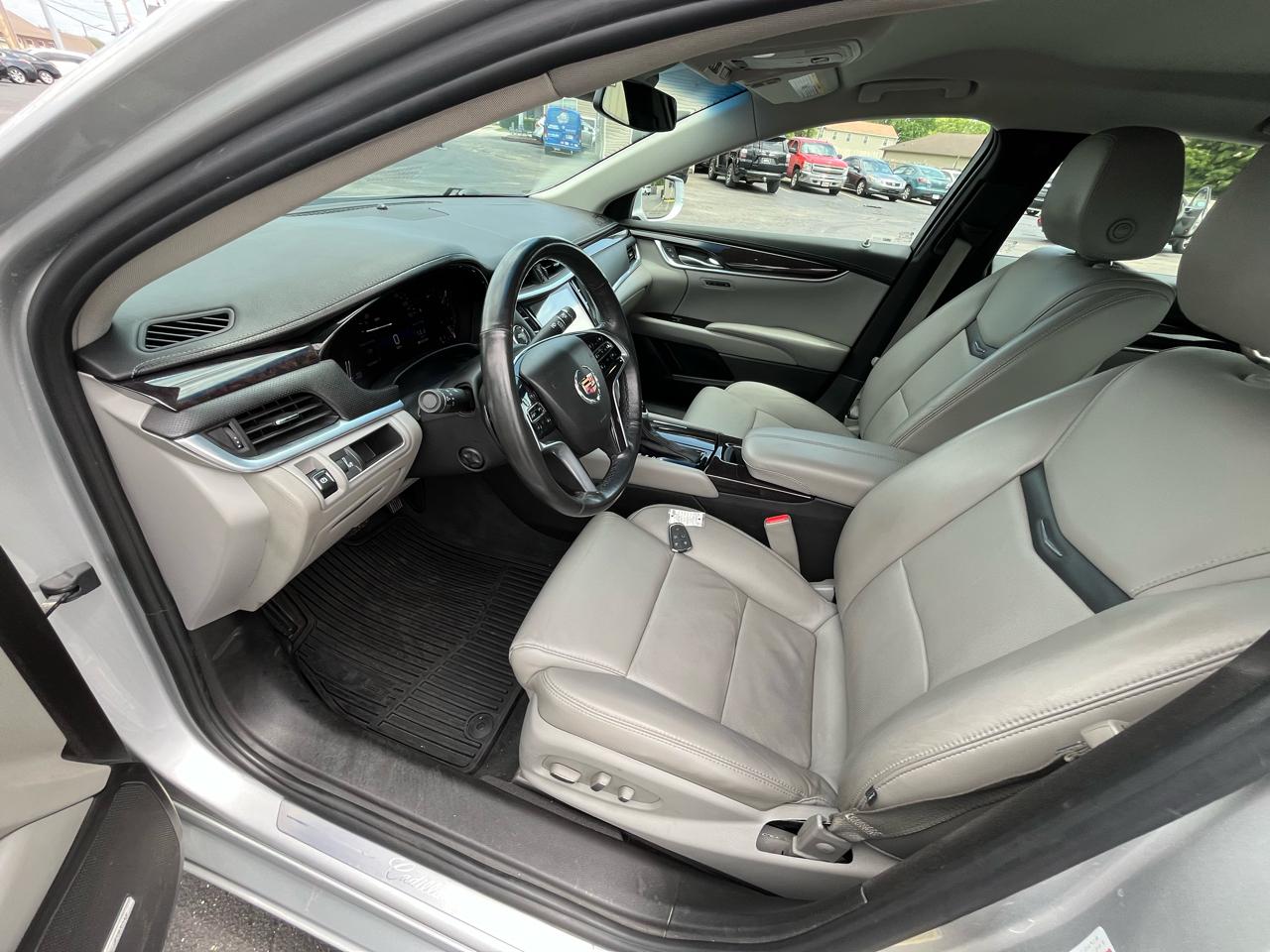Cadillac XTS Luxury FWD 2015