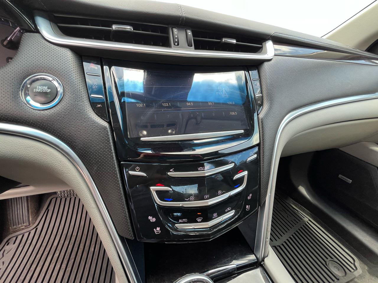 Cadillac XTS Luxury FWD 2015