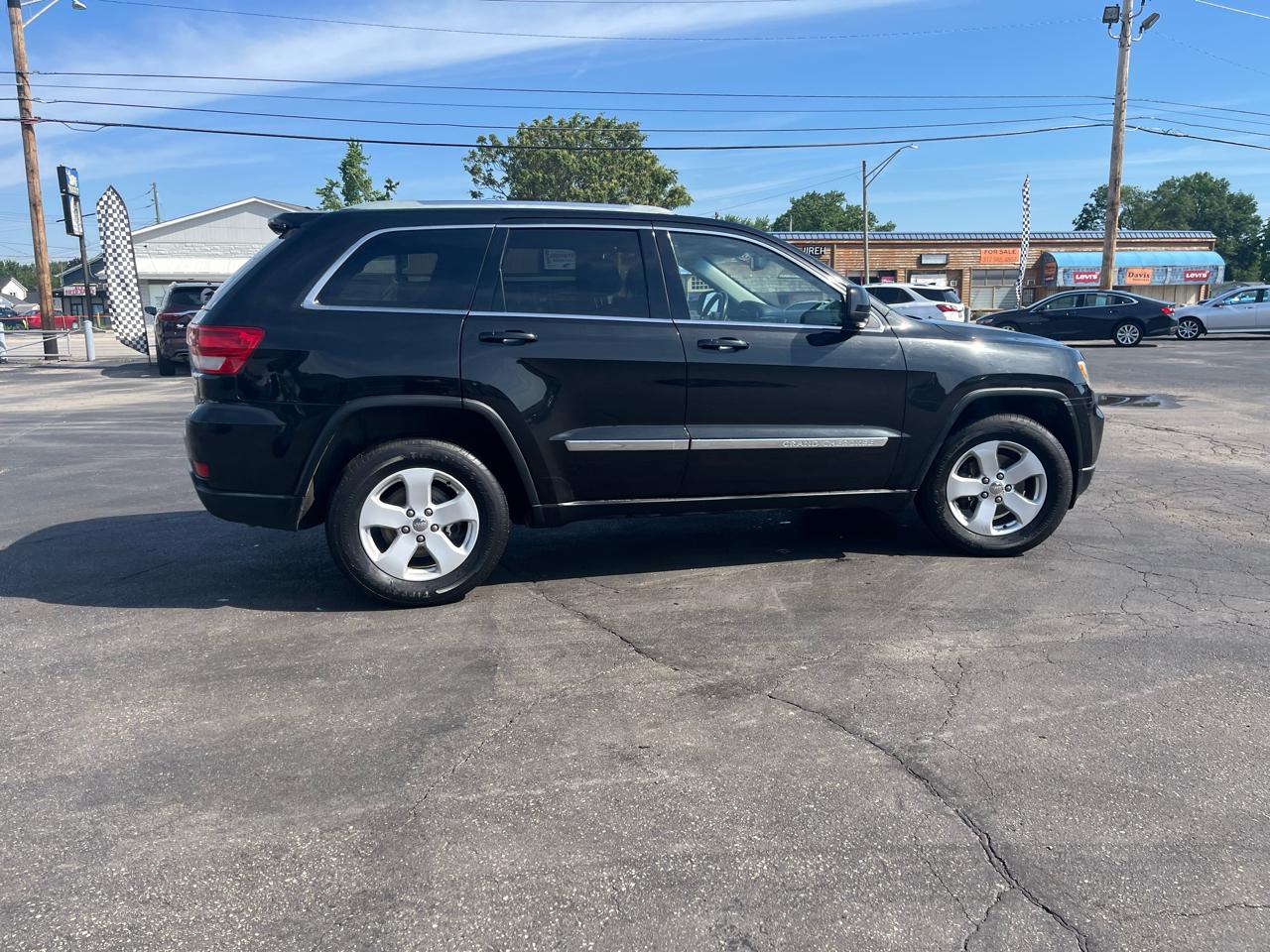Jeep Grand Cherokee Laredo 4WD 2012