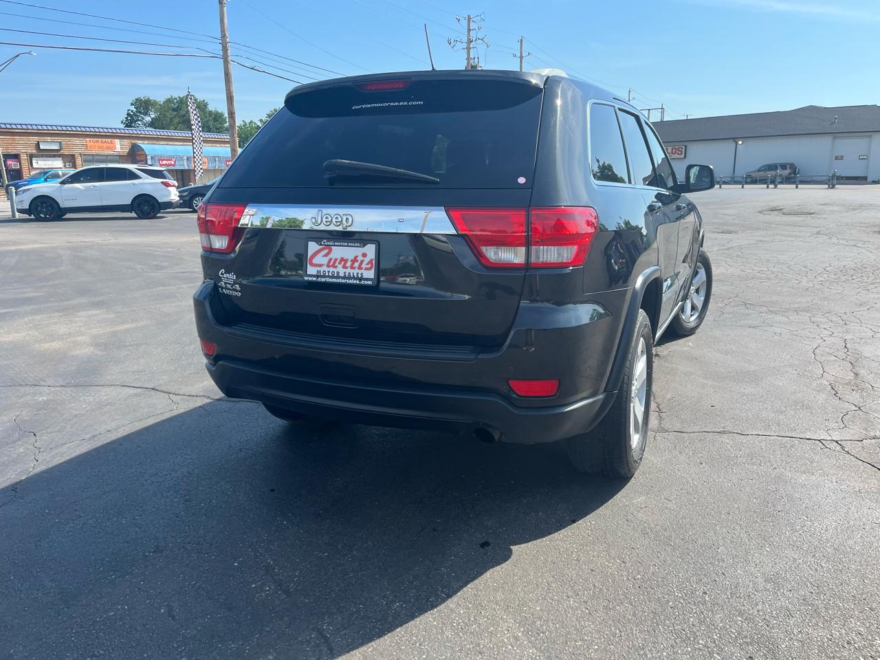 Jeep Grand Cherokee Laredo 4WD 2012