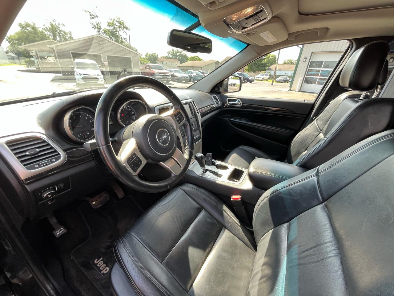 Jeep Grand Cherokee Laredo 4WD 2012