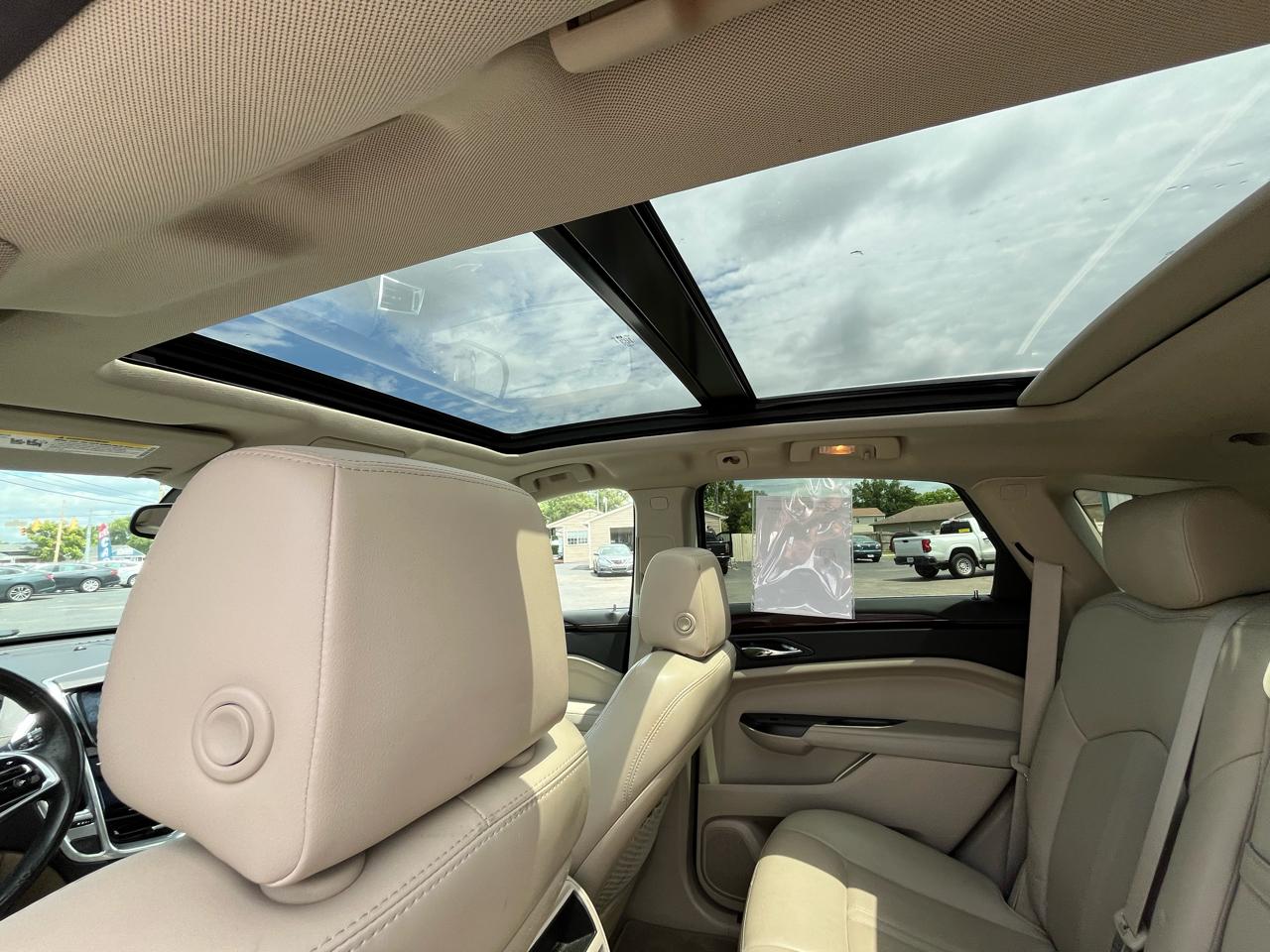 Cadillac SRX Luxury Collection 2013