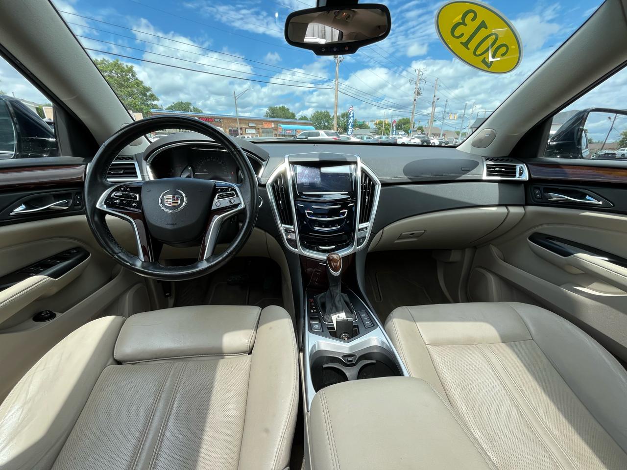 Cadillac SRX Luxury Collection 2013