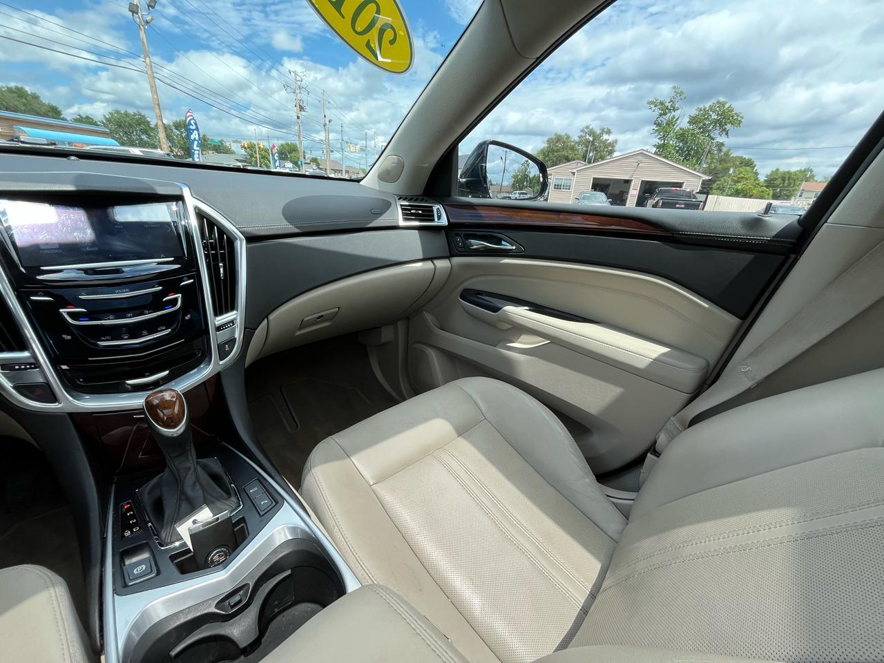 Cadillac SRX Luxury Collection 2013