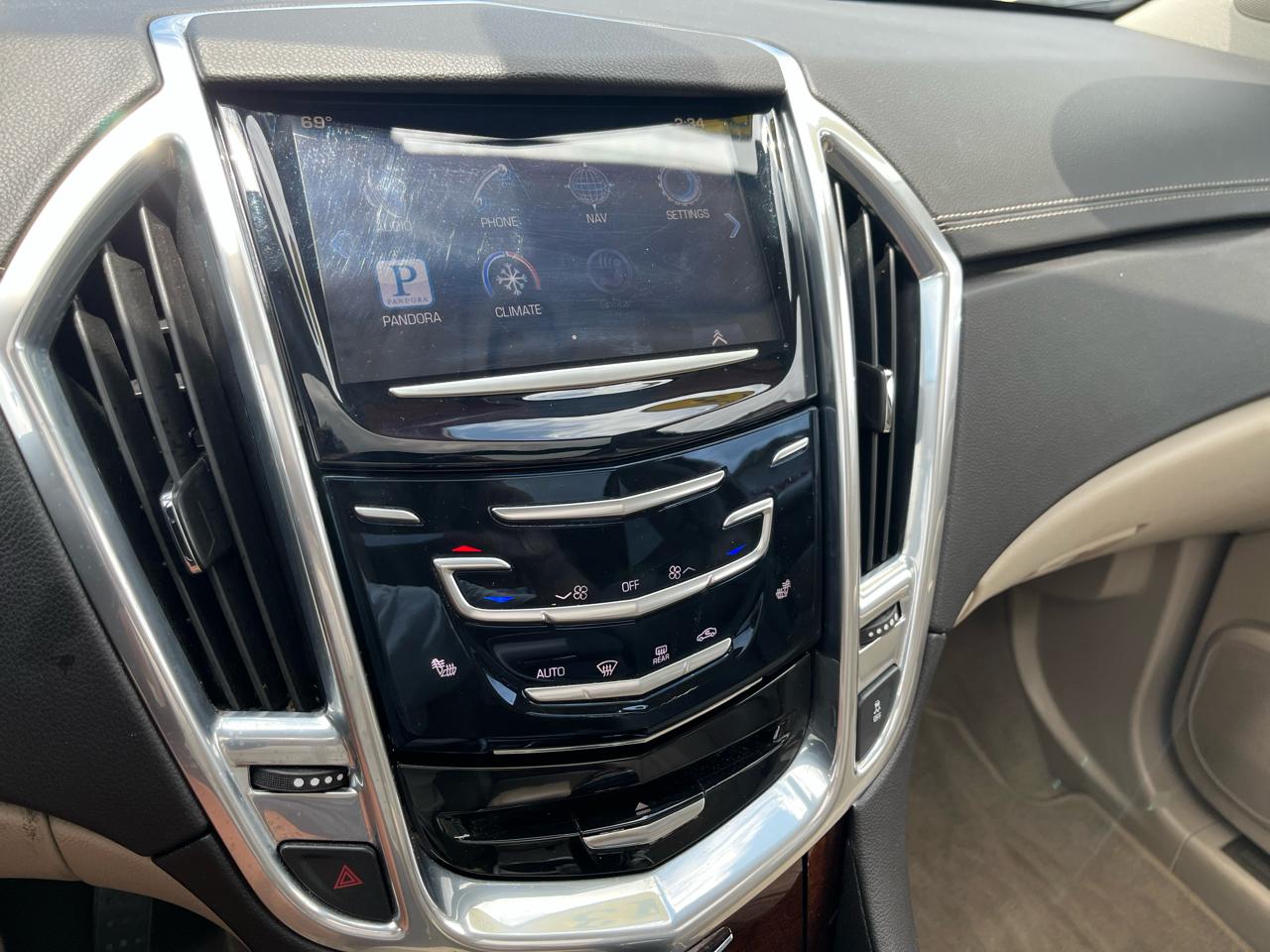 Cadillac SRX Luxury Collection 2013
