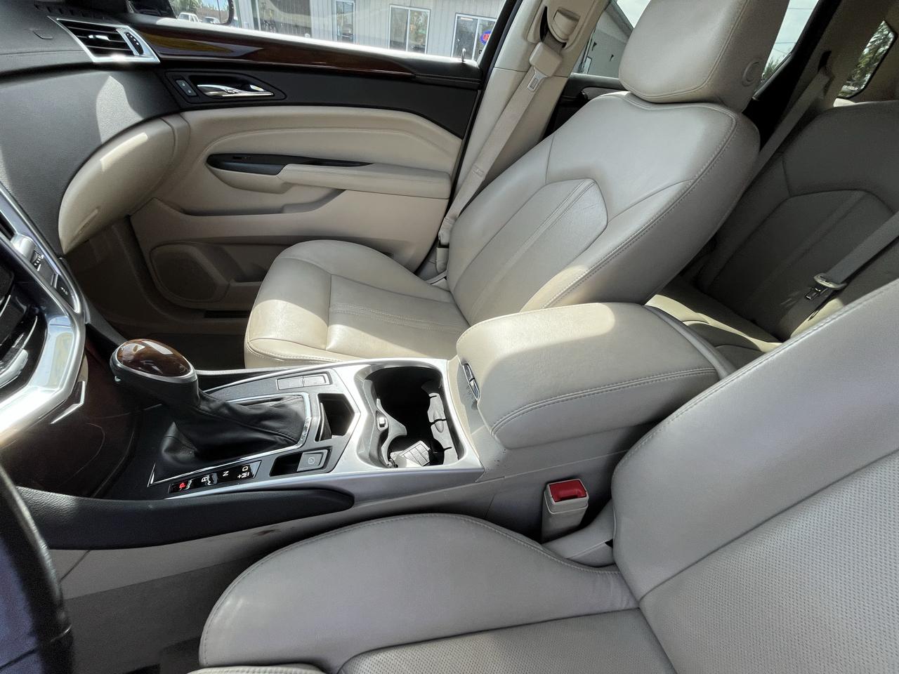 Cadillac SRX Luxury Collection 2013