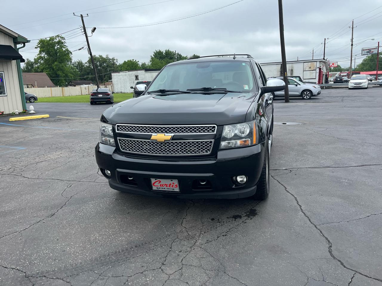 Chevrolet Tahoe LTZ 4WD 2012