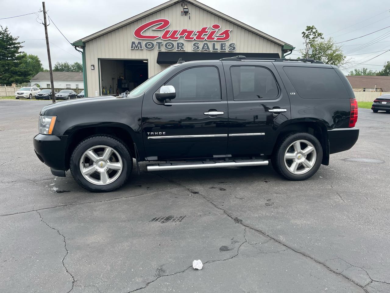 Chevrolet Tahoe LTZ 4WD 2012