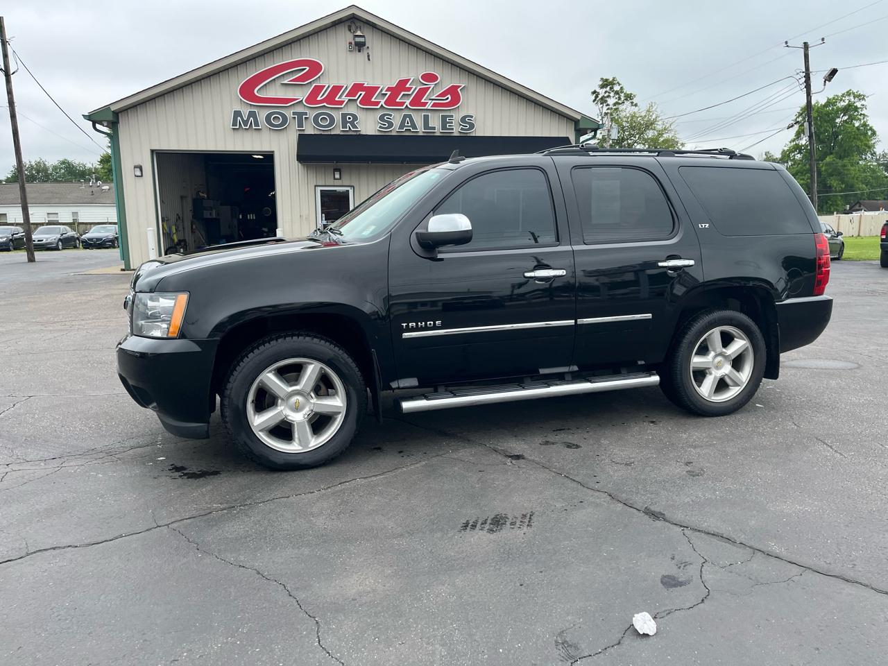 Chevrolet Tahoe LTZ 4WD 2012