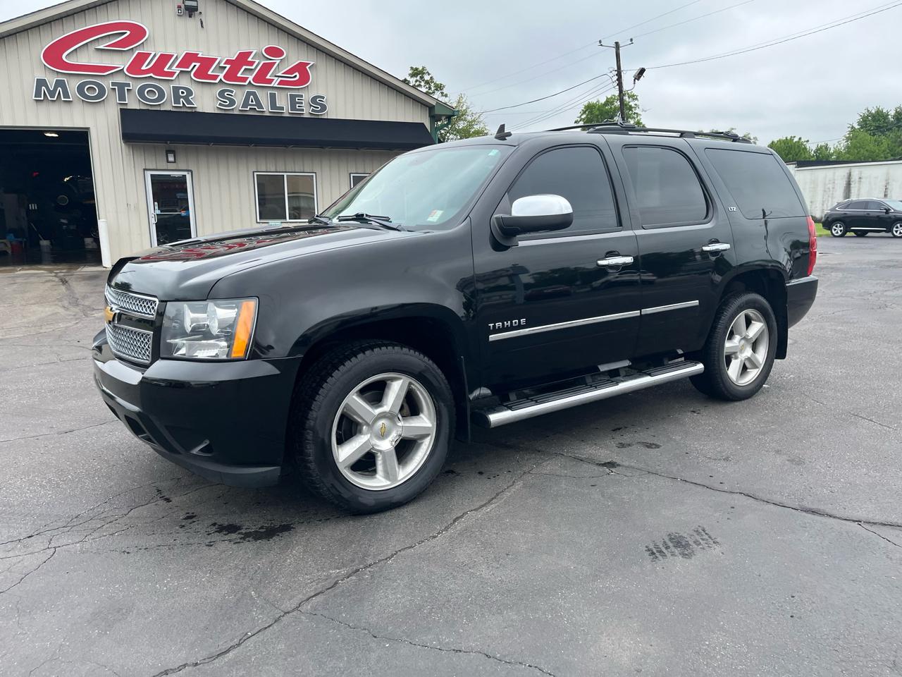 Chevrolet Tahoe LTZ 4WD 2012