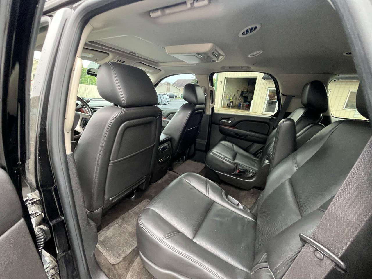 Chevrolet Tahoe LTZ 4WD 2012