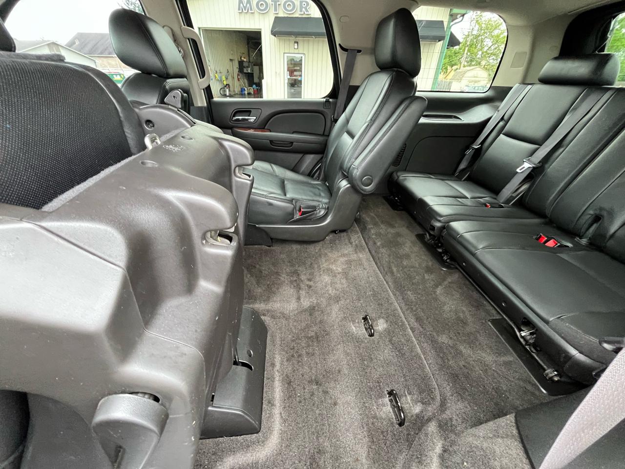 Chevrolet Tahoe LTZ 4WD 2012