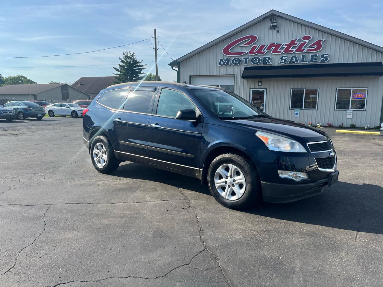 Chevrolet Traverse LS AWD w/PDC 2011