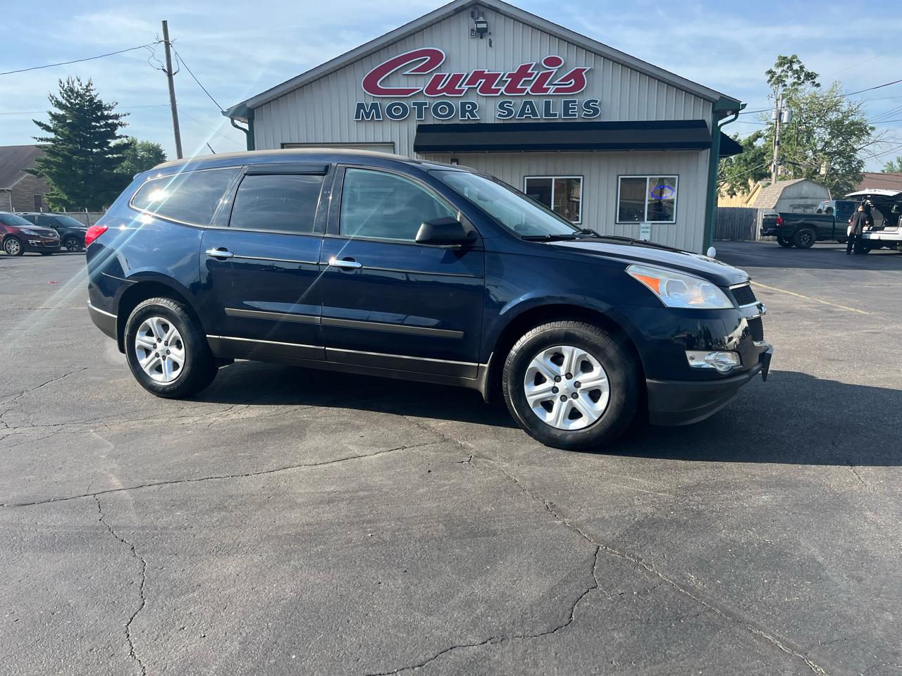 Chevrolet Traverse LS AWD w/PDC 2011