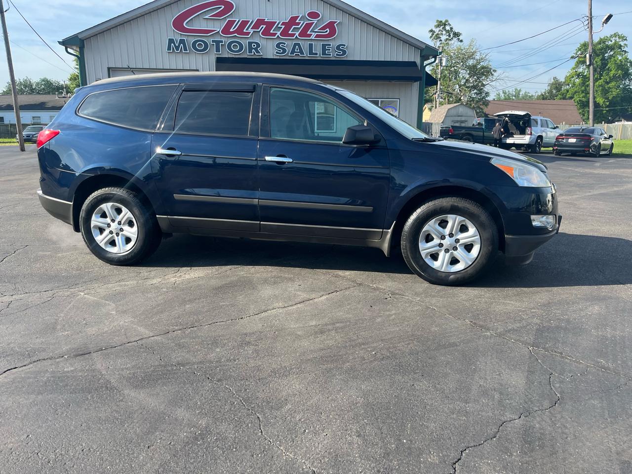 Chevrolet Traverse LS AWD w/PDC 2011