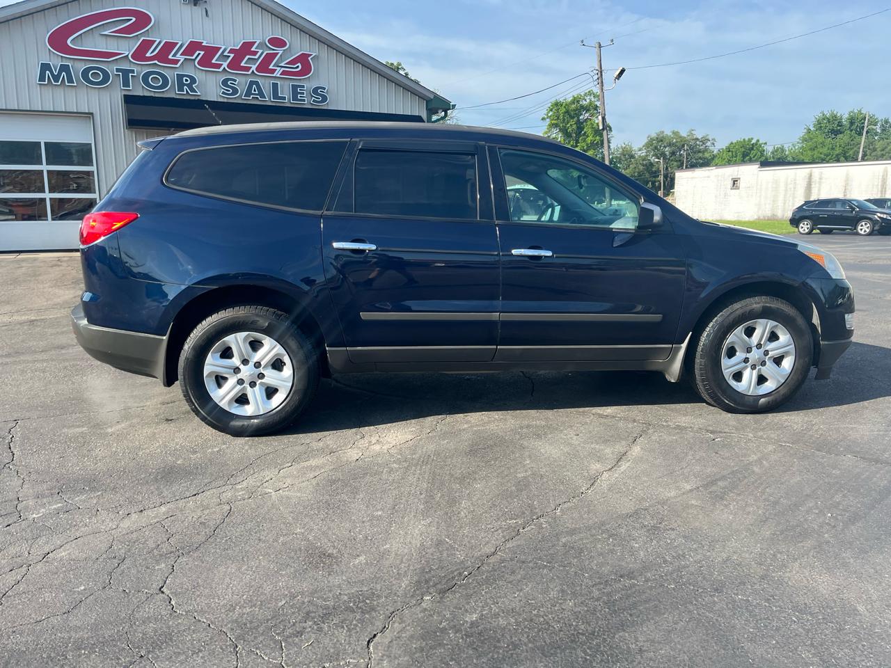 Chevrolet Traverse LS AWD w/PDC 2011