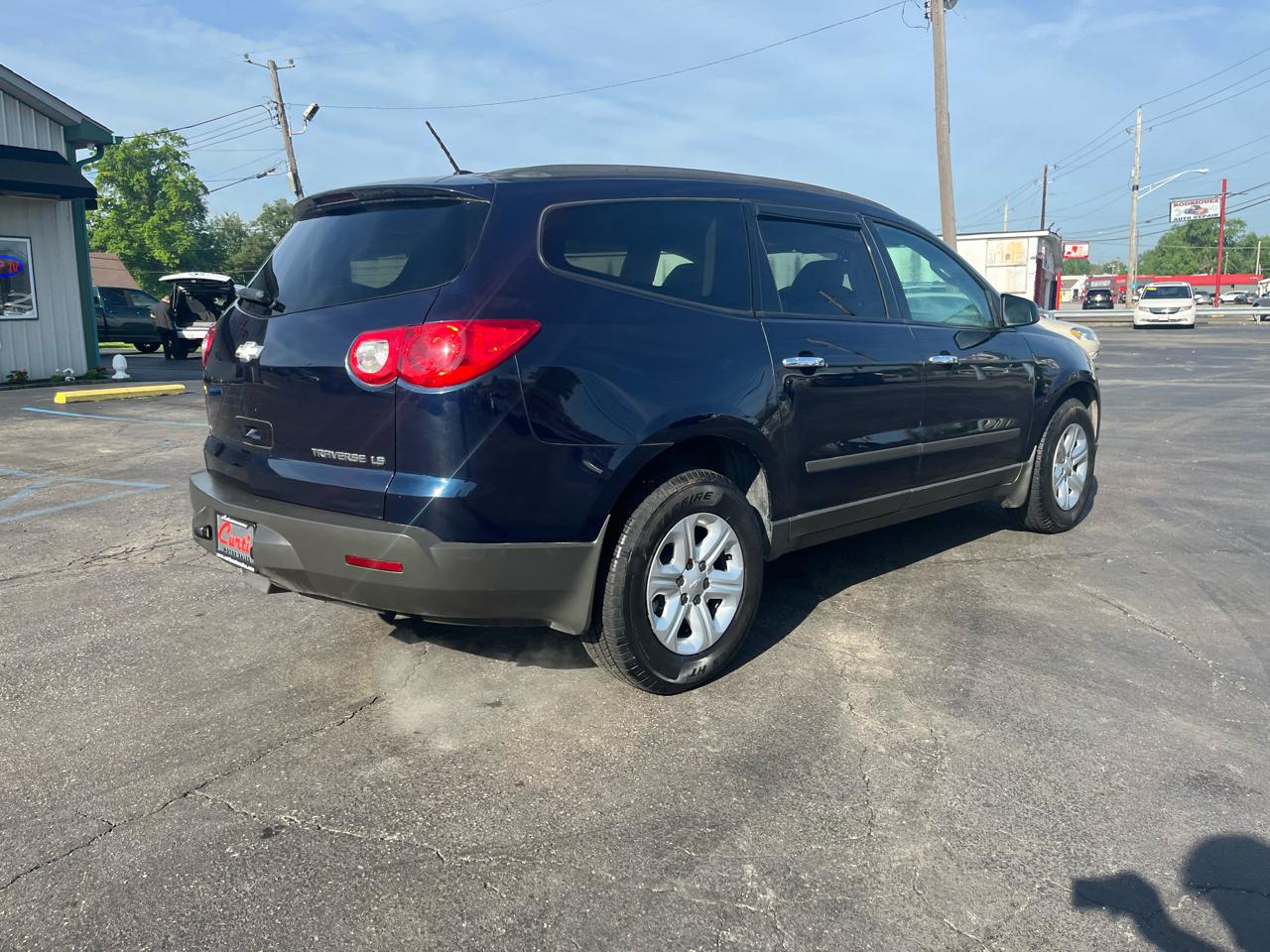 Chevrolet Traverse LS AWD w/PDC 2011