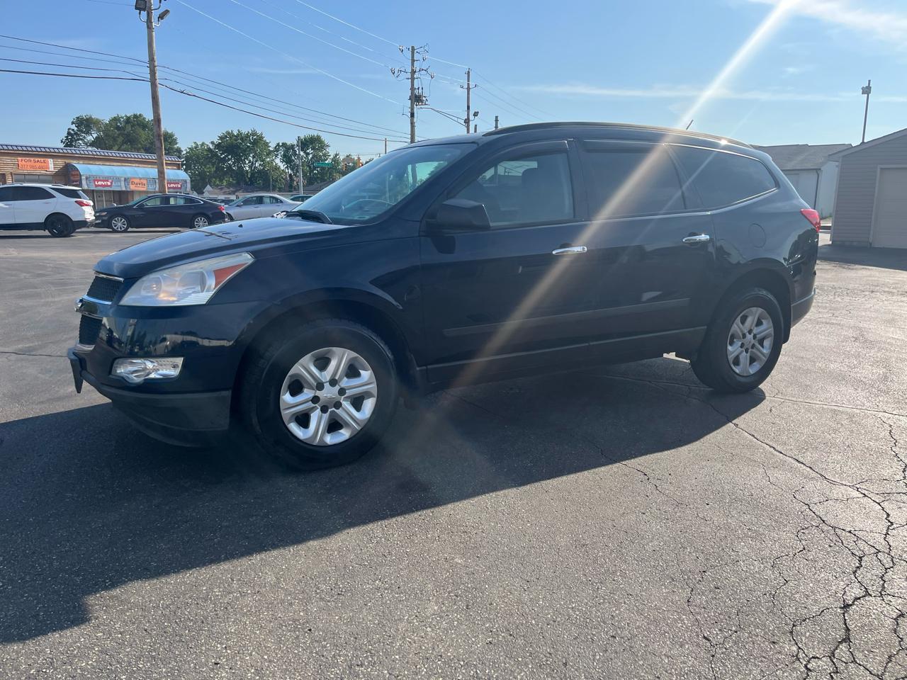 Chevrolet Traverse LS AWD w/PDC 2011