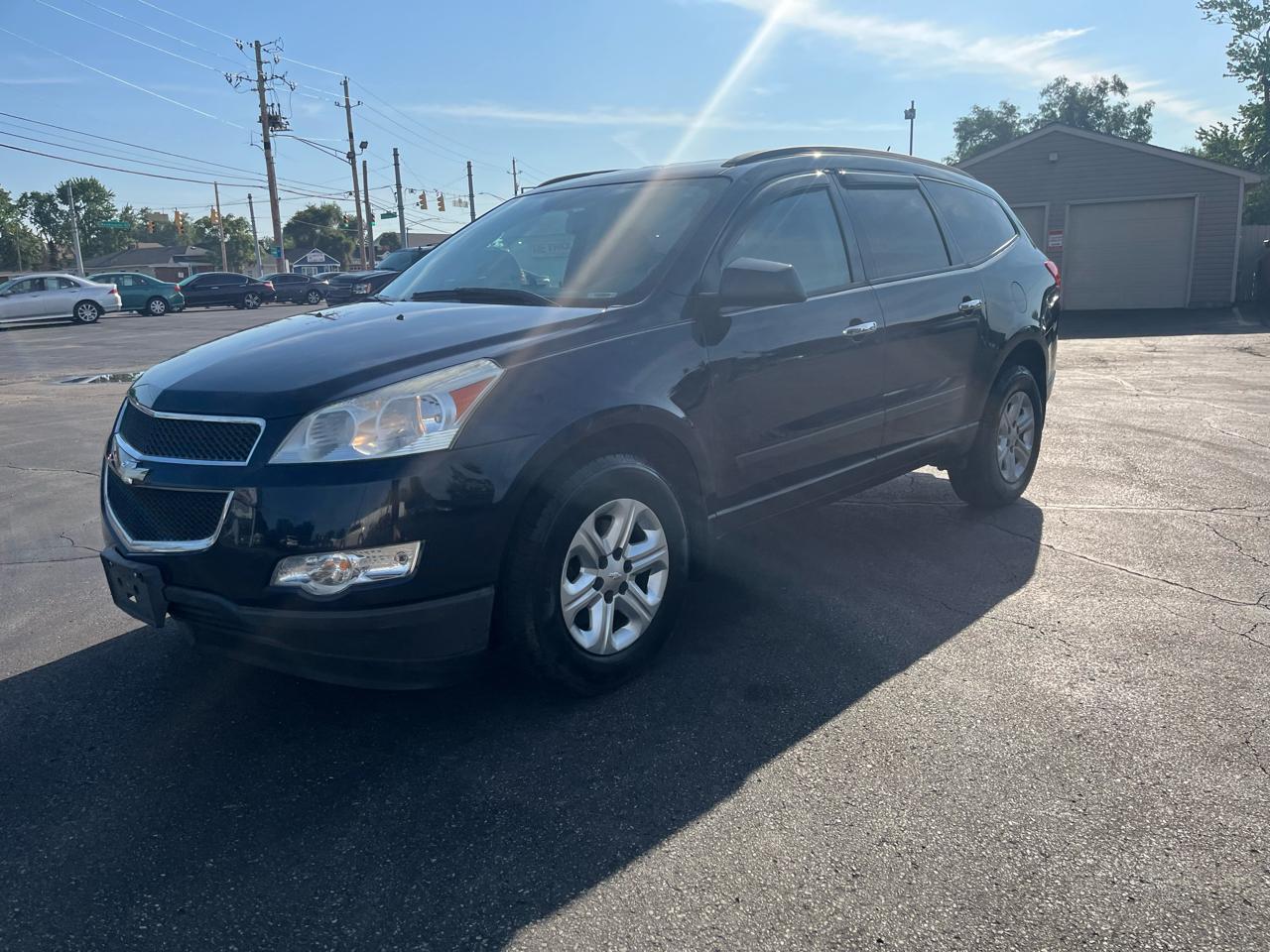 Chevrolet Traverse LS AWD w/PDC 2011