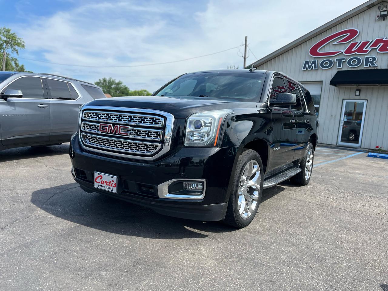 GMC Yukon SLT 4WD 2017